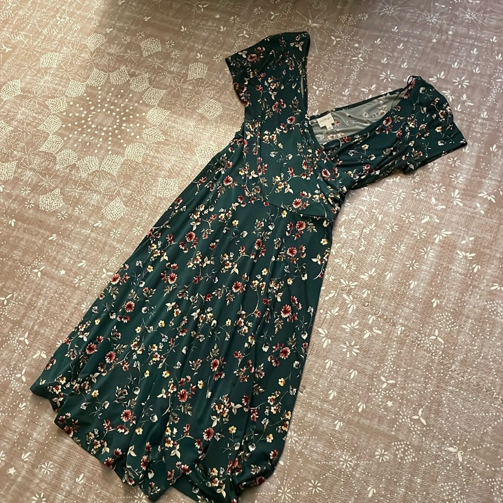Kaileigh above the knee wrap dress